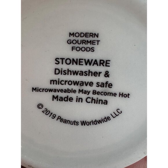 Christmas Snoopy Cup Modern Gourmet Foods Stoneware Peanuts Cup 2019 - Picture 4 of 4